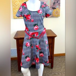 Rolla Coster Juniors Small NWT Black Plaid Red Roses Belted Fit and Flare Dress